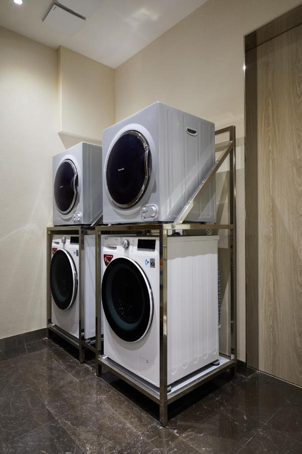 K Hotels Taipei Linsen Luaran gambar